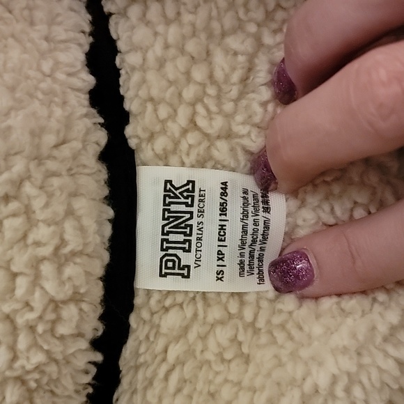 Victoria Secret pink fleece xs - Picture 3 of 8